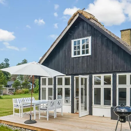 Gorgeous In Idestrup With Kitchen Bøtø By